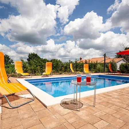 Casa Lilly Vila *
